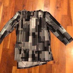 Calvin Klein Tops - Calvin Klein Printed Top. Calvin Klein Tops - Calvin Klein Printed Top.